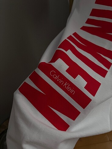 m Beden CALVİN KLEİN T-SHIRT