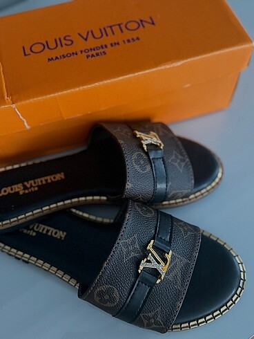 38 Beden LOUIS VUITTON