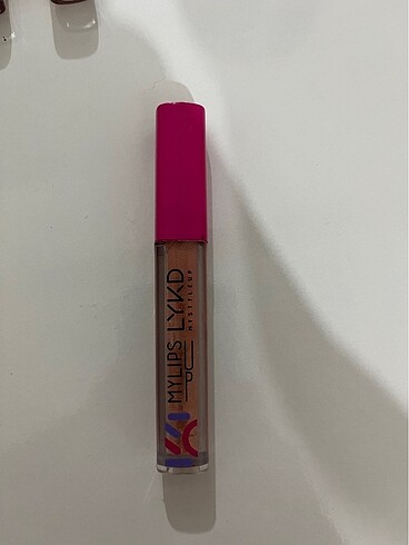 Parlatıcı ruj - Görsel 4