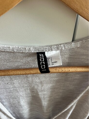 H&M Kruvaze bluz