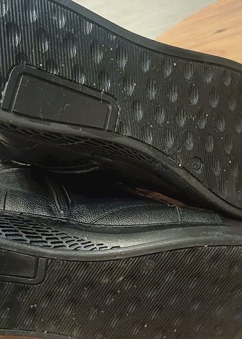 Siyah Deri Bağcıklı Erkek Bot - Görsel 4