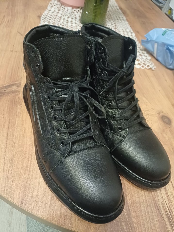 Siyah Deri Bağcıklı Erkek Bot - Görsel 3