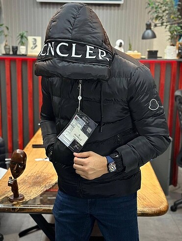 Moncler şişme mont