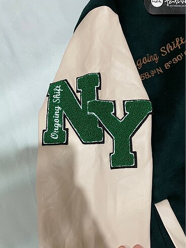 m Beden yeşil Renk Nakışlı Kaşe Bomber Ceket