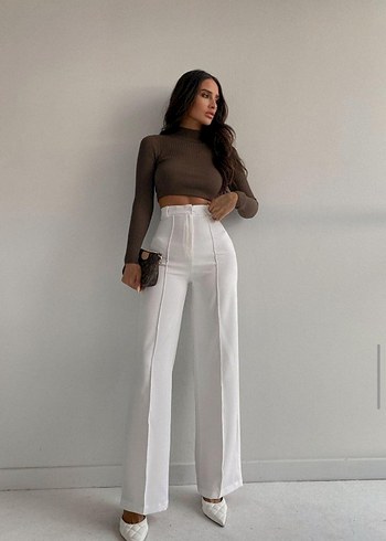 Kadın Beyaz Kemerli Midi Kumaş Pantolon - Görsel 3
