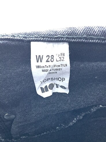 28 Beden siyah Renk Topshop Jean / Kot %70 İndirimli.