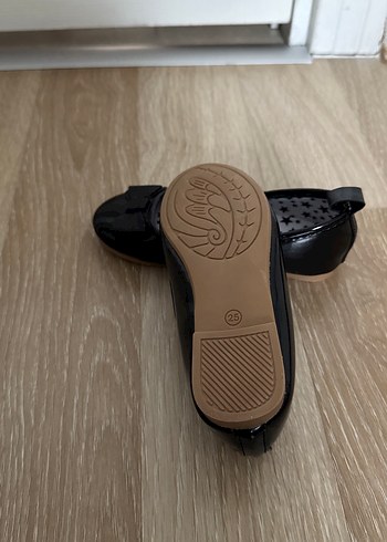 Kız Çocuk Siyah Tokalı Babet Ayakkabı - Görsel 3