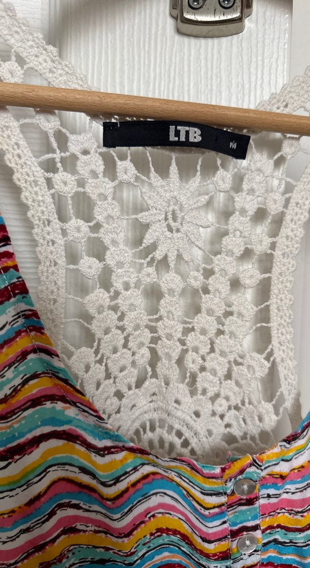 Dantel Detaylı Çok Renkli Bohem Yelek - Görsel 3