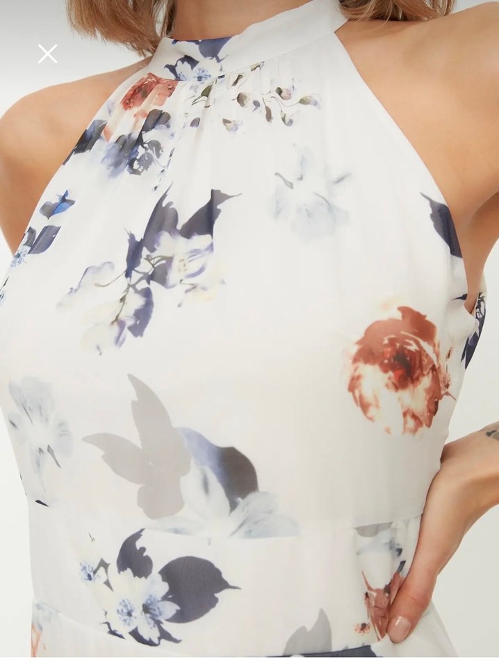 Çiçek Desenli Beyaz Uzun Elbise - Görsel 5