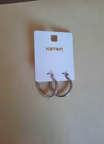 Beden gri Renk Kalin halka küpe