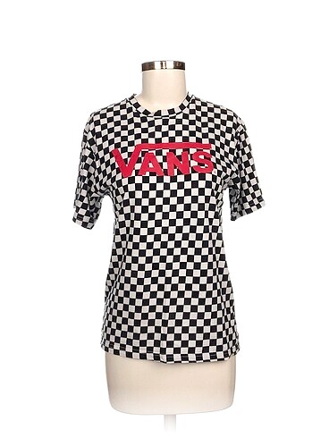 Vans T-shirt %70 İndirimli.