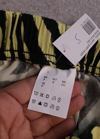 s Beden Orijinal Hugo boss şort mayo