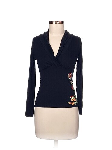 Vintage Love Bluz %70 İndirimli.