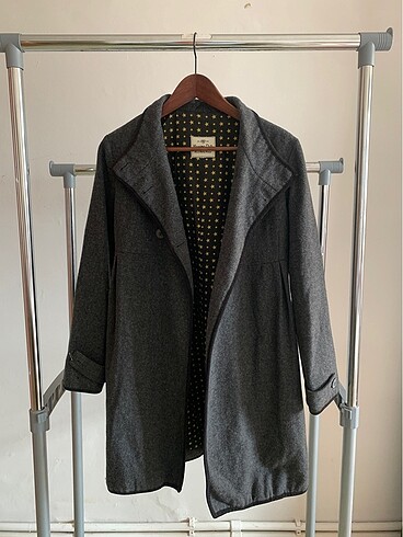 Massimo Dutti gri kaban