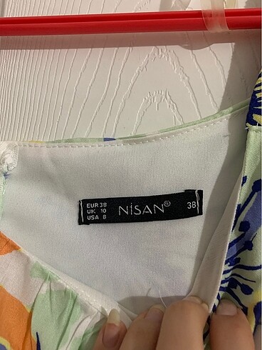 38 Beden çiçekli mini elbise