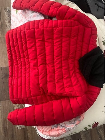 Diğer şişme mont
