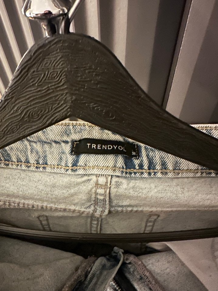 Gri Midi Boy Bol Kesim Kemerli Jean - Görsel 2