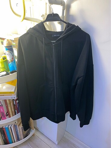 siyah sweatshirt