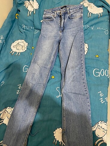 Jeanss