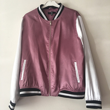 Pembe ceket