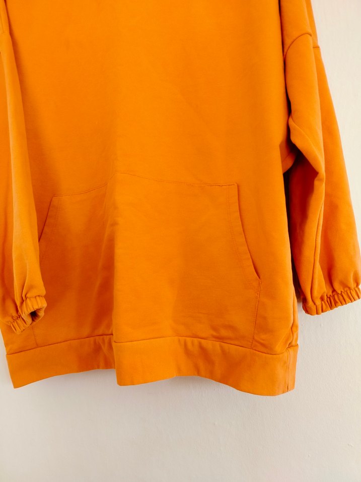 Turuncu Kapüşonlu Salaş Kadın Sweatshirt - Görsel 3