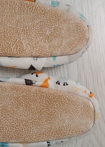 Renkli Baskılı Erkek Bebek Ev Ayakkabısı - Görsel 2