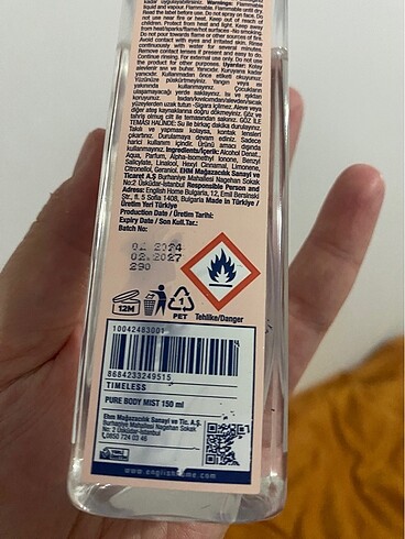 35 Beden pembe Renk Vücut spreyi