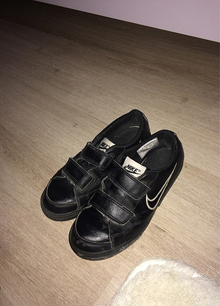 Nike ayakkabı
