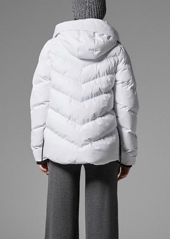 Beyaz Kapüşonlu Kadın Kış Montu - Görsel 4