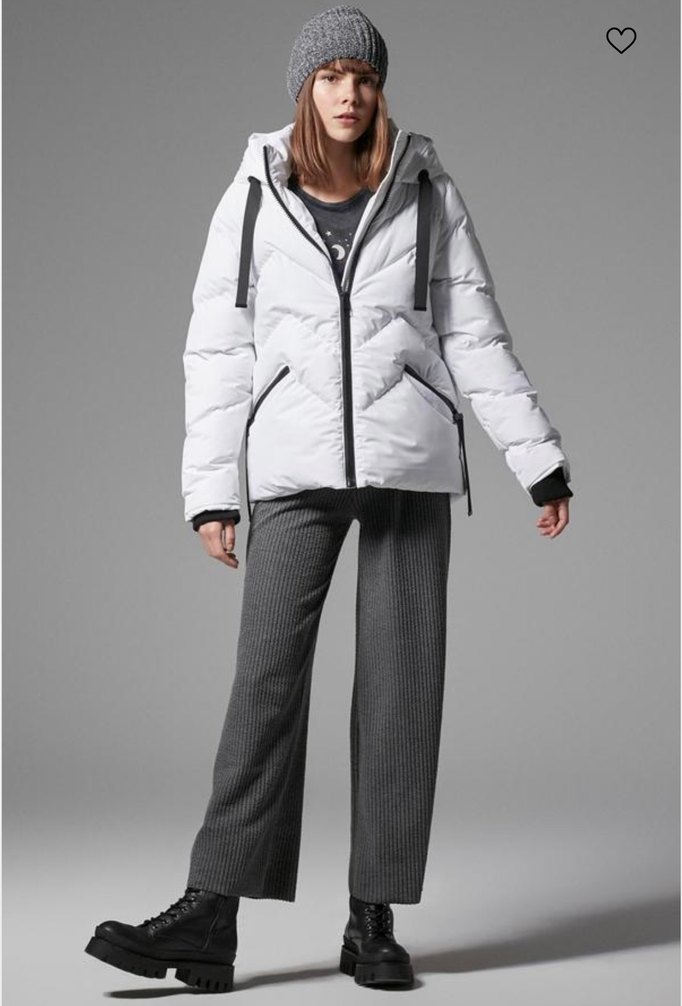Beyaz Kapüşonlu Kadın Kış Montu - Görsel 2