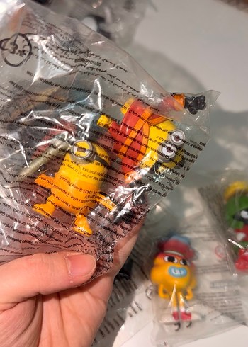 Renkli Mini Aksiyon Figür Seti - Görsel 6