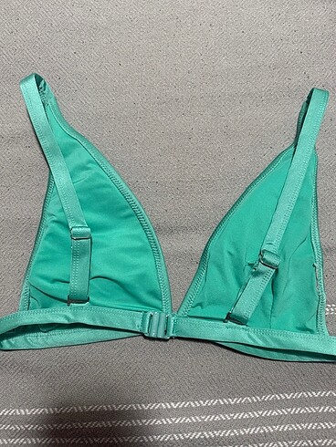 38 Beden Bikini üstü