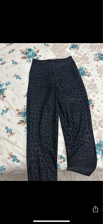 BebePlus Bebe Plus marka parlak siyah leopar pantolon