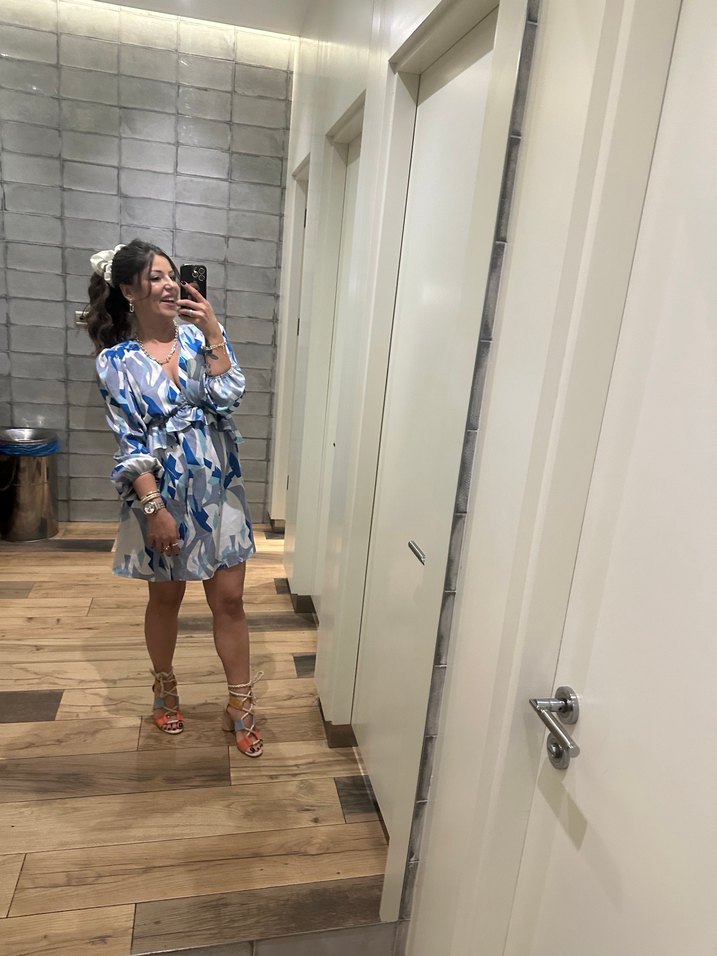 Trendyol mavi desenli elbise - Görsel 2