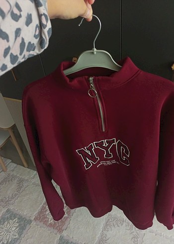 Zara bordo NYC sweatshirt