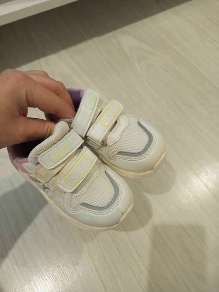 Kız Çocuk Beyaz Unicorn Desenli Spor Ayakkabı - Görsel 3