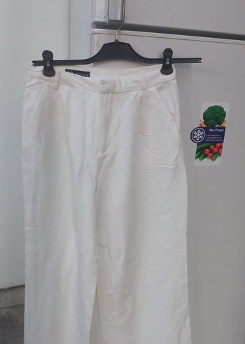 Beyaz Kadın Keten Midi Rahat Pantolon - Görsel 3