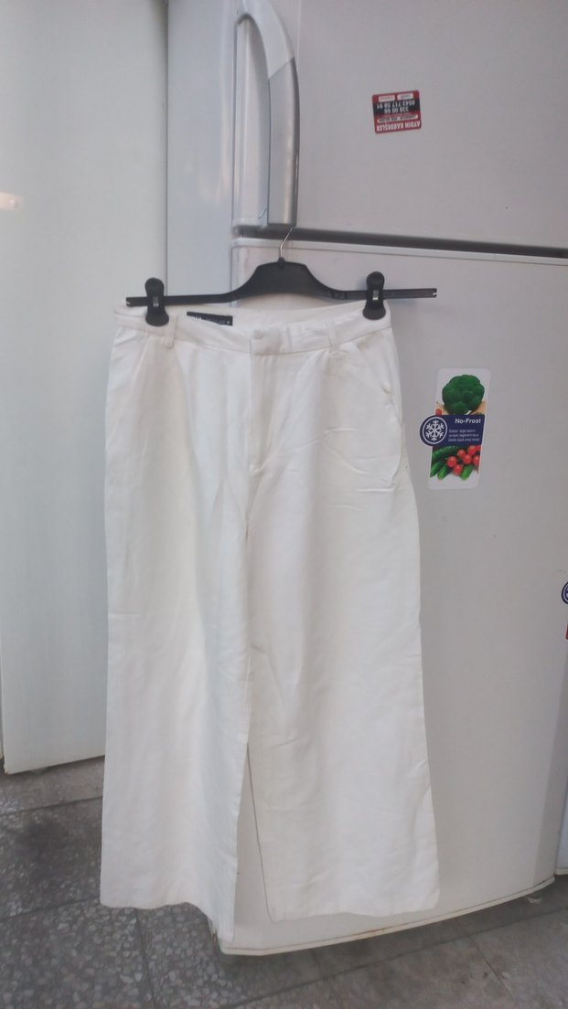 Beyaz Kadın Keten Midi Rahat Pantolon - Görsel 2