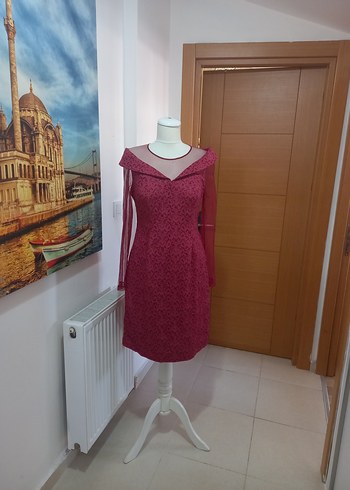 Abiye Bordo V Yaka Omuzdan Tüllü Midi Elbise