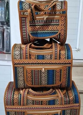 Diğer ŞIK ÜÇLÜ SEYAHAT ÇANTASI