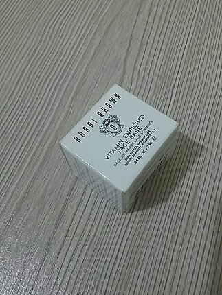 Bobi brown vitamin enriched face base 7 ml 