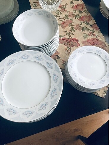 Diğer Yemek takımı 6 kişilik 24 parça