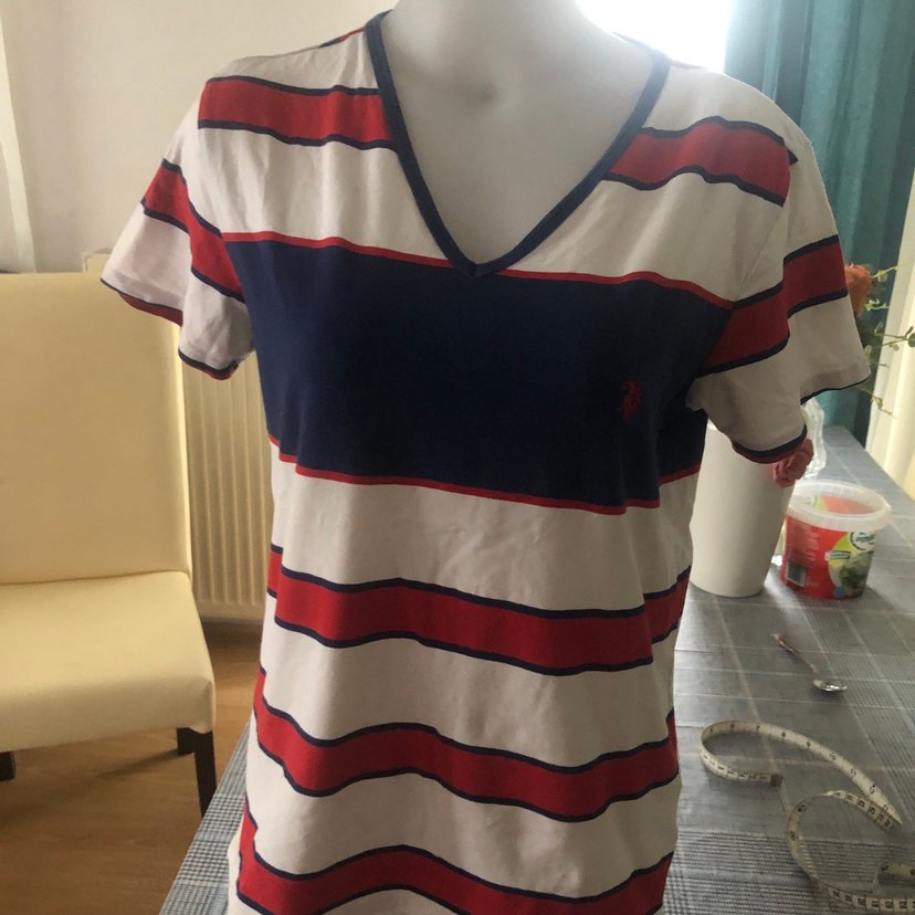 Çizgili V Yaka Erkek Polo Tişört XL - Görsel 2