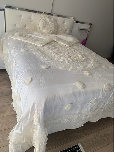  Beden beyaz Renk Yatak örtüsü seti