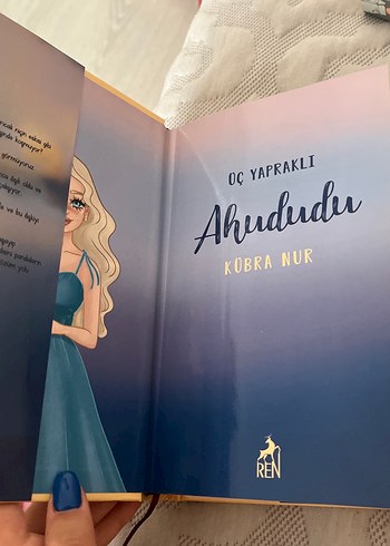Üç Yapraklı Ahududu - Kübra Nur Ciltli Kitap - Görsel 4