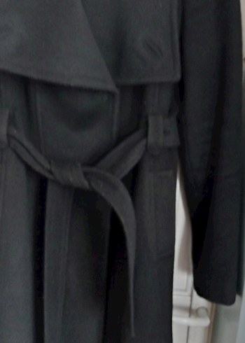 Kemerli Siyah Kadın Kaban - Görsel 7