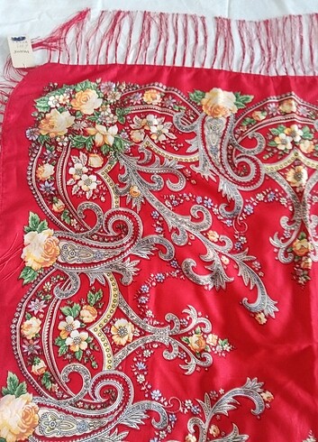 Diğer Eşarp