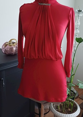 Kemer Detaylı Kırmızı esnek Bluz veya mini elbise - Görsel 2