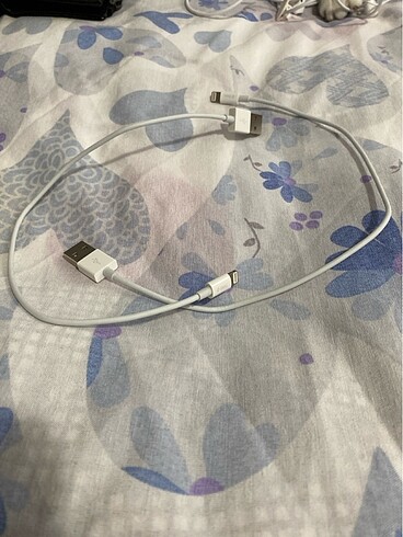 İPhone şarj kablosu