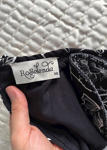 Uzun Kollu V Yaka Midi Elbise - Görsel 4